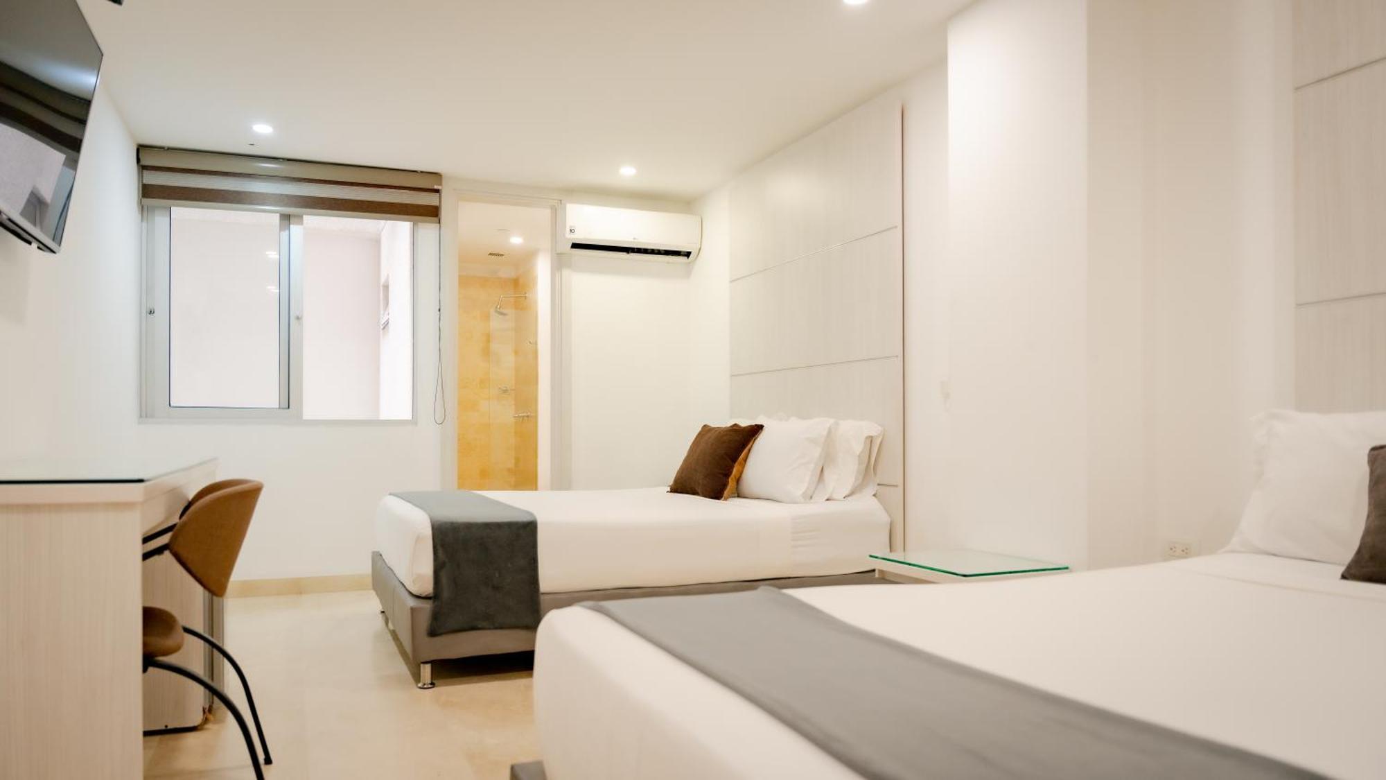 Hotel Madeiro Medellin Ngoại thất bức ảnh