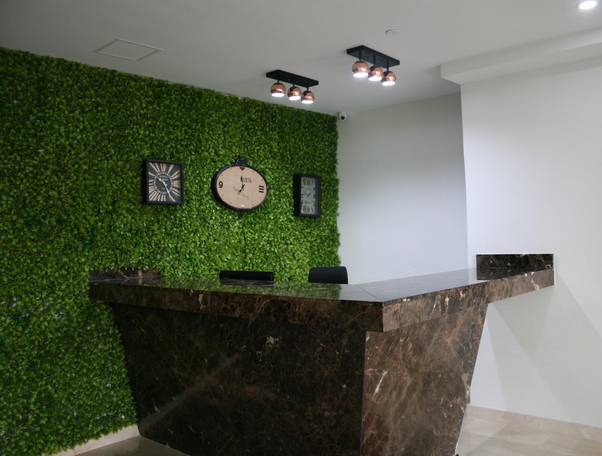 Hotel Madeiro Medellin Ngoại thất bức ảnh