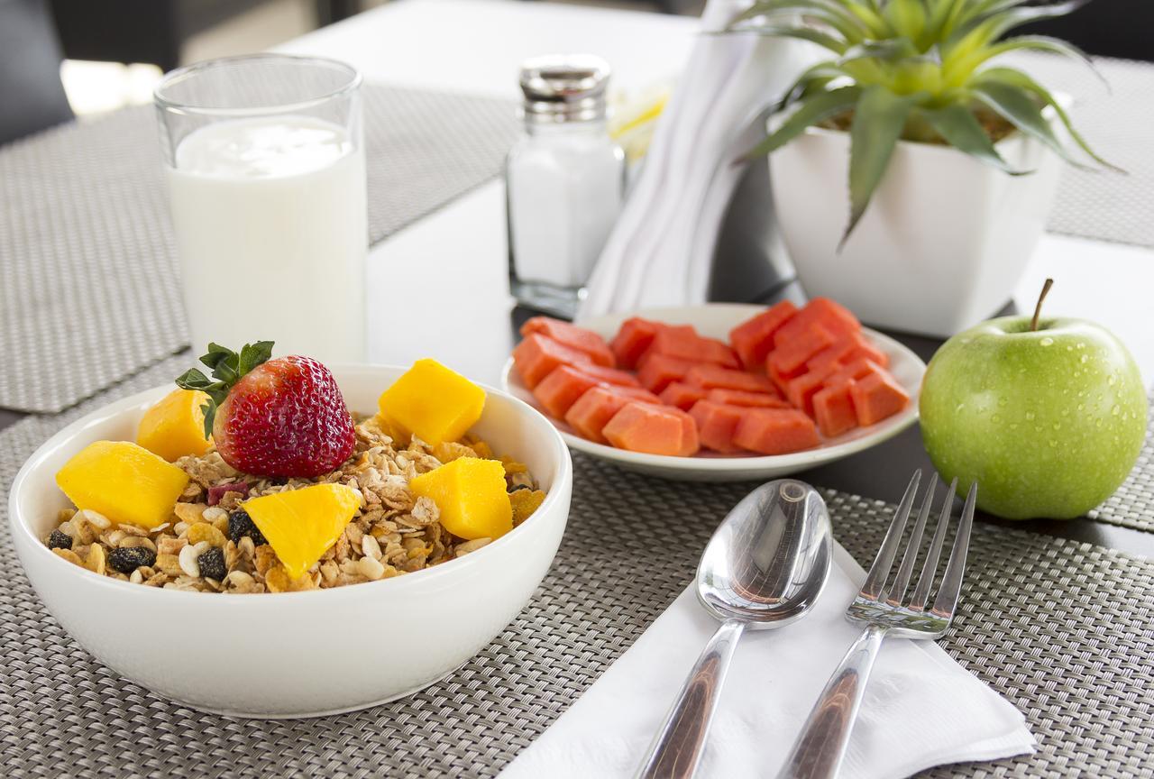 Hotel Madeiro Medellin Ngoại thất bức ảnh